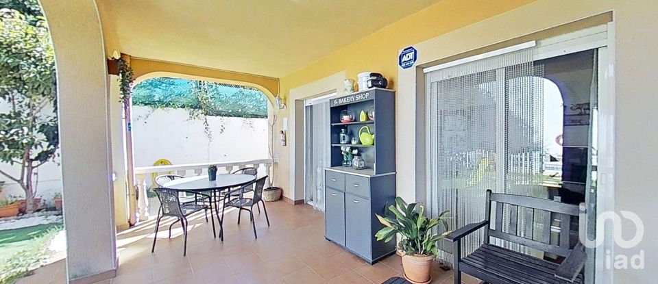 Maison 4 chambres de 295 m² à El Vendrell (43700)