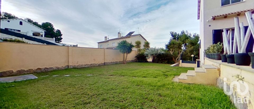 House 3 bedrooms of 132 m² in La Pobla de Montornès (43761)