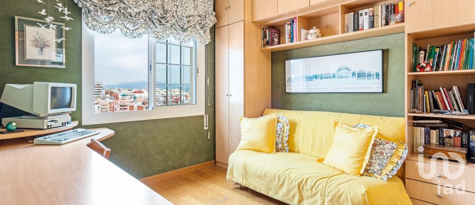 Pis 5 habitacions de 131 m² a Barcelona (08031)