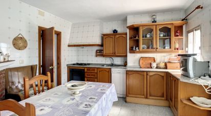 House 6 bedrooms of 180 m² in Tahivilla (11392)