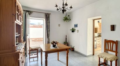 Casa 6 habitacions de 180 m² a Tahivilla (11392)