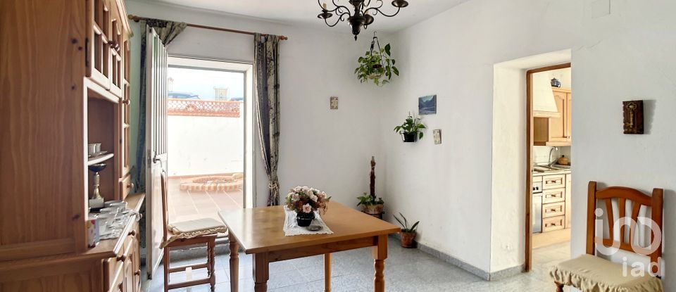 Casa 6 habitacions de 180 m² a Tahivilla (11392)