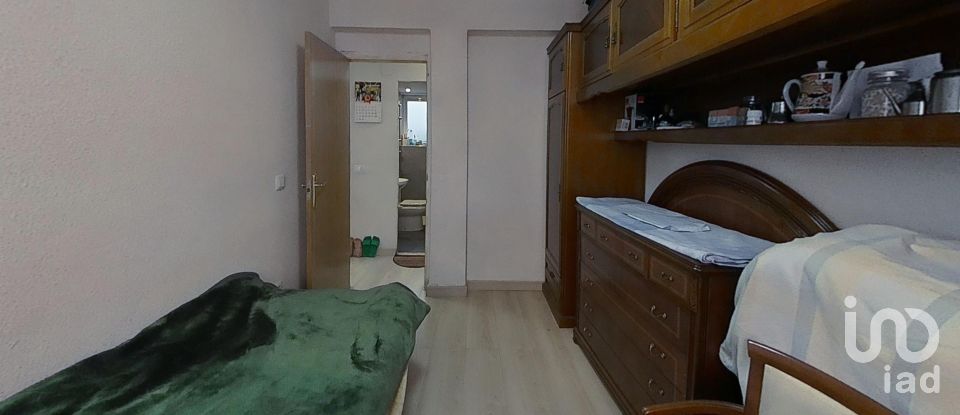 Appartement 3 chambres de 58 m² à Zaragoza (50011)