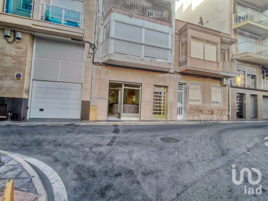 Boutique/Local commercial de 95 m² à Santa Pola (03130)