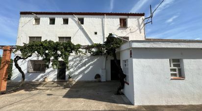 Casa 6 habitaciones de 482 m² en Tortosa (43500)