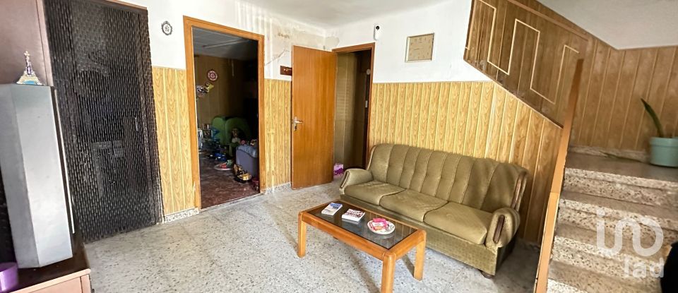 Gîte 6 chambres de 482 m² à Tortosa (43500)