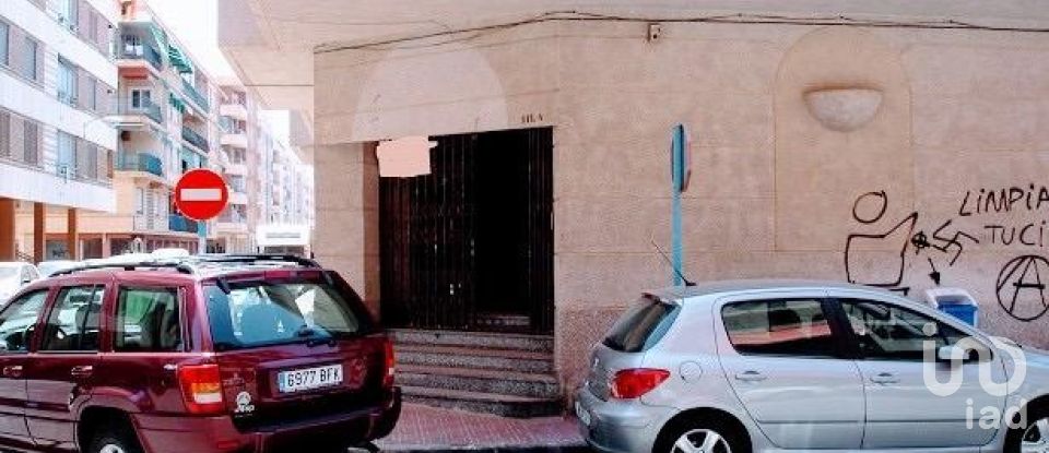 Tienda / local comercial de 208 m² en Torrevieja (03185)