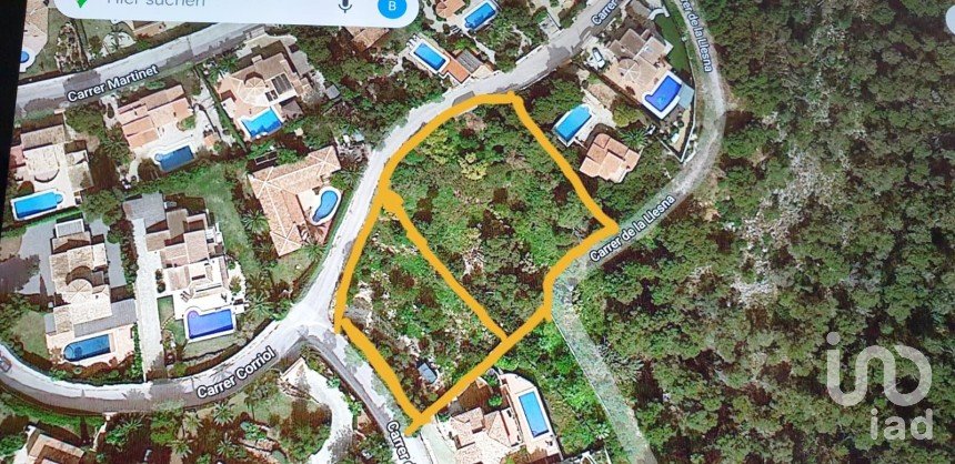 Building land of 1,986 m² in Costa Nova (03738)