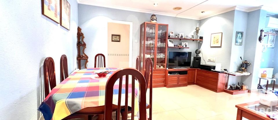 Appartement 4 chambres de 117 m² à Sant Carles de La Rapita (43540)