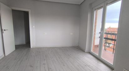 Piso 3 habitaciones de 86 m² en San Andrés del Rabanedo (24010)