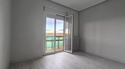 Pis 3 habitacions de 86 m² a San Andrés del Rabanedo (24010)