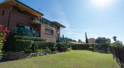 Lodge 7 bedrooms of 531 m² in Sant Vicenç de Montalt (08394)