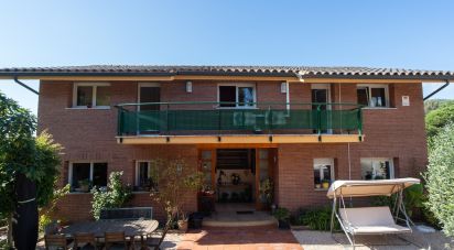 Gîte 7 chambres de 531 m² à Sant Vicenç de Montalt (08394)