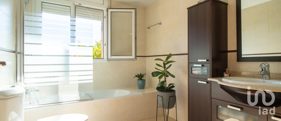 Casa 7 habitacions de 531 m² a Sant Vicenç de Montalt (08394)