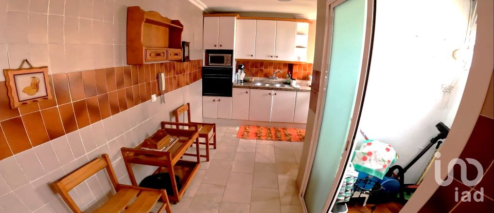 Pis 4 habitacions de 152 m² a Algeciras (11207)