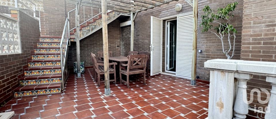 Casa 4 habitacions de 242 m² a Sant Boi de Llobregat (08830)