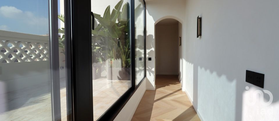 Apartment 4 bedrooms of 185 m² in Barcelona (08037)