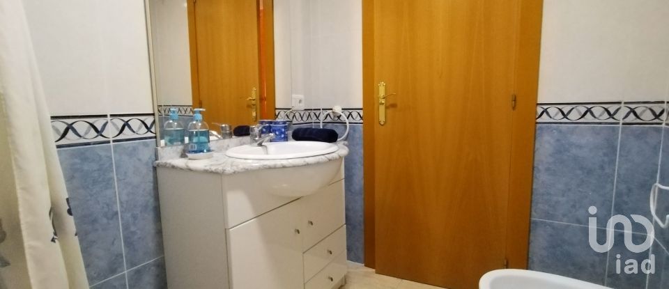 Pis 3 habitacions de 61 m² a Oropesa/Oropesa del Mar (12594)