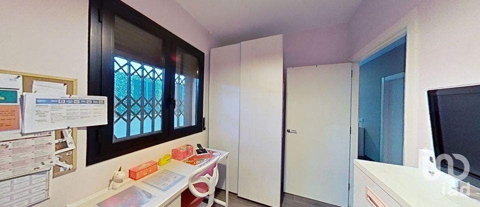 Casa 3 habitacions de 104 m² a Cubelles (08880)