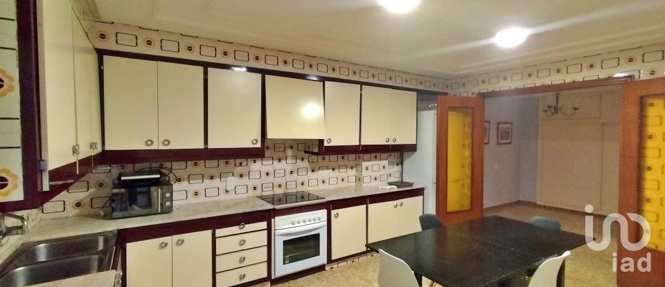 Apartment 4 bedrooms of 120 m² in Elx/Elche (03201)