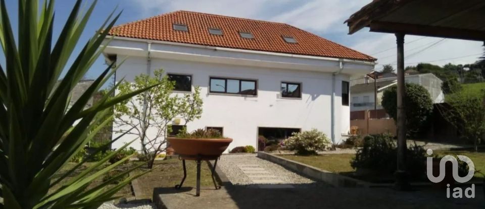 House 4 bedrooms of 334 m² in Pontevedra (36003)