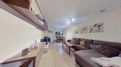 Apartment 3 bedrooms of 107 m² in Elx/Elche (03292)