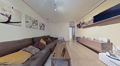 Apartment 3 bedrooms of 107 m² in Elx/Elche (03292)