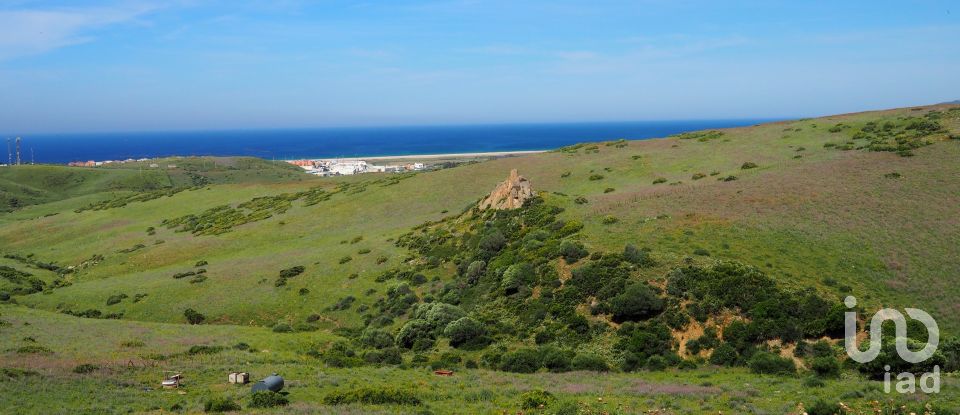 Terrain de 102 600 m² à Tarifa (11380)