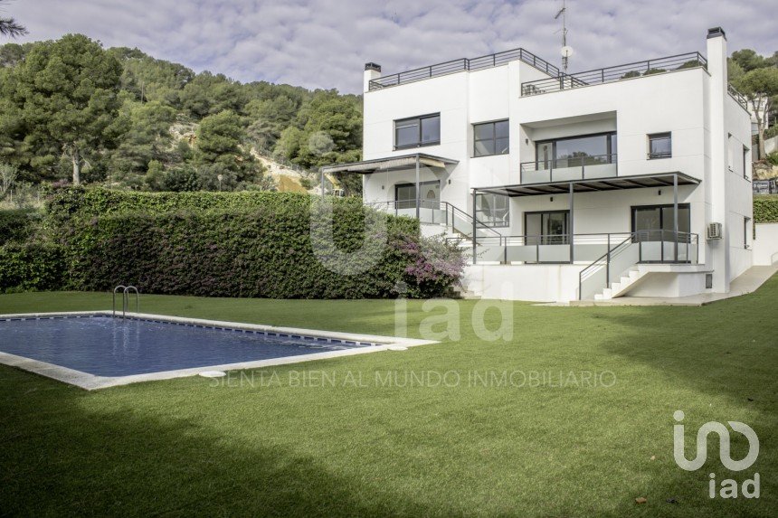 House 5 bedrooms of 325 m² in Sitges (08870)