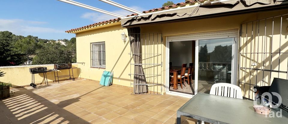 House 2 bedrooms of 158 m² in Olivella (08818)