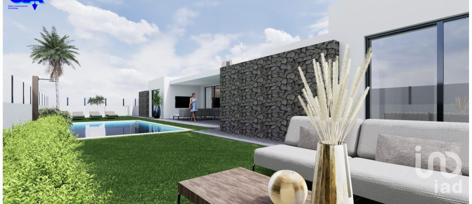 Casa 4 habitacions de 232 m² a Corralejo Playa (35660)