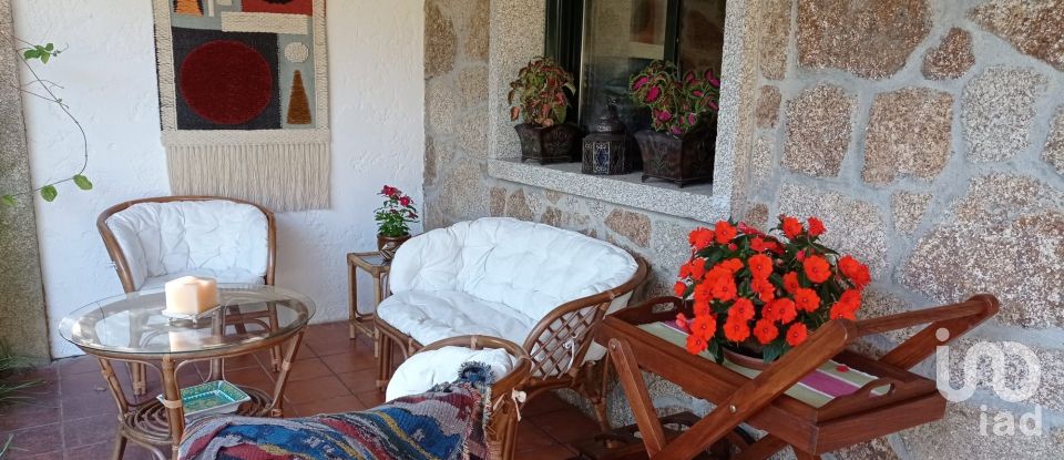 Cottage 3 bedrooms of 172 m² in Balea (36988)