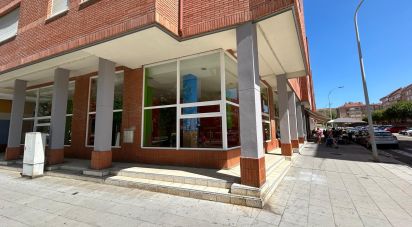 Botiga / Local comercial de 98 m² a León (24008)