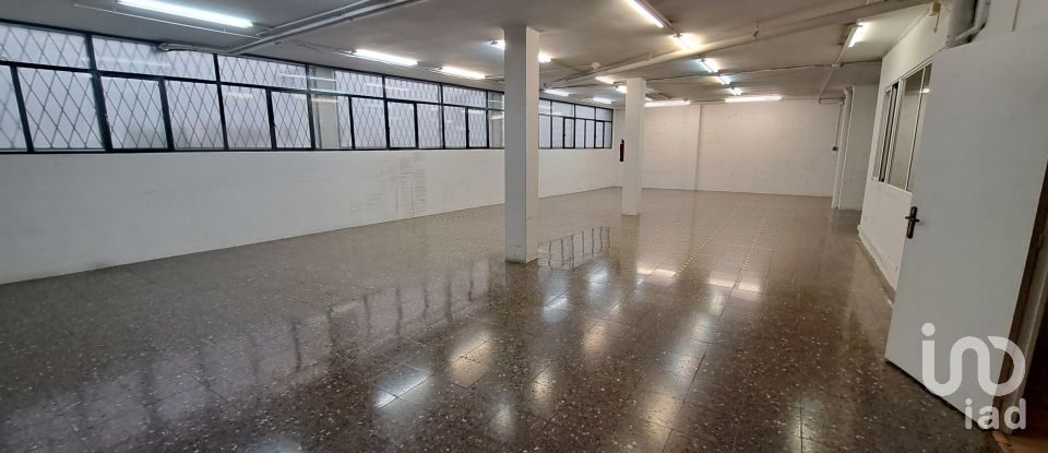 Shop / premises commercial of 487 m² in Barcelona (08029)