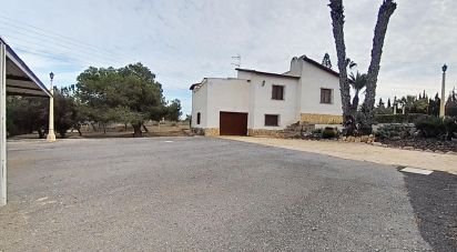 House 4 bedrooms of 190 m² in Partida Valverde (03139)