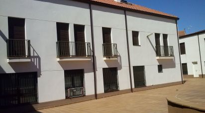 Block of flats in Esquivias (45221) of 100 m²