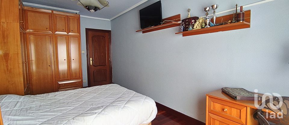 Apartment 4 bedrooms of 130 m² in Bermeo (48370)