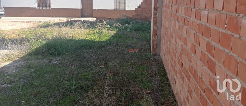 Terreno de 283 m² en Cañada Rosal (41439)