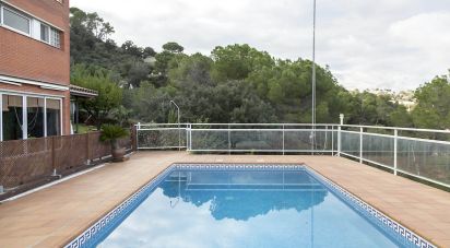 House 5 bedrooms of 246 m² in Sant Feliu del Raco (08211)