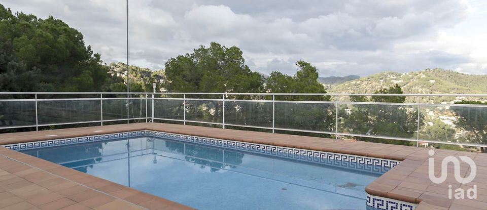 Maison 5 chambres de 246 m² à Sant Feliu del Raco (08211)