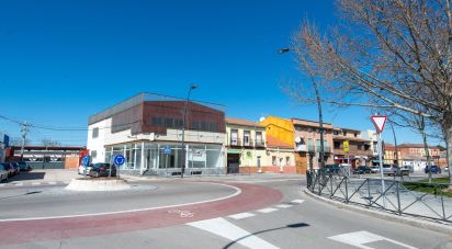 Shop / premises commercial of 686 m² in Guadalajara (19004)