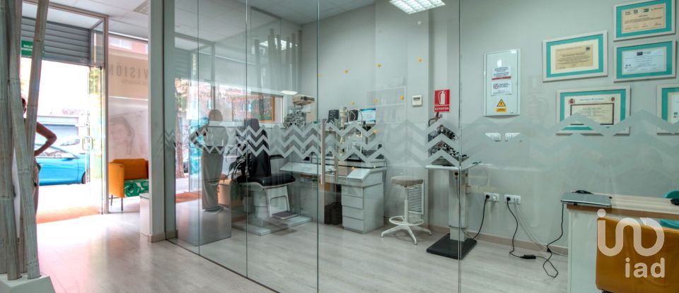 Shop / premises commercial of 60 m² in Alicante/Alacant (03005)