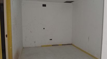 Shop / premises commercial of 105 m² in Valencia (46017)