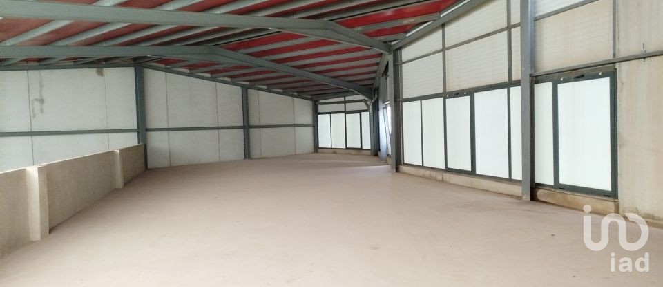 Boutique/Local commercial de 568 m² à Onda (12200)