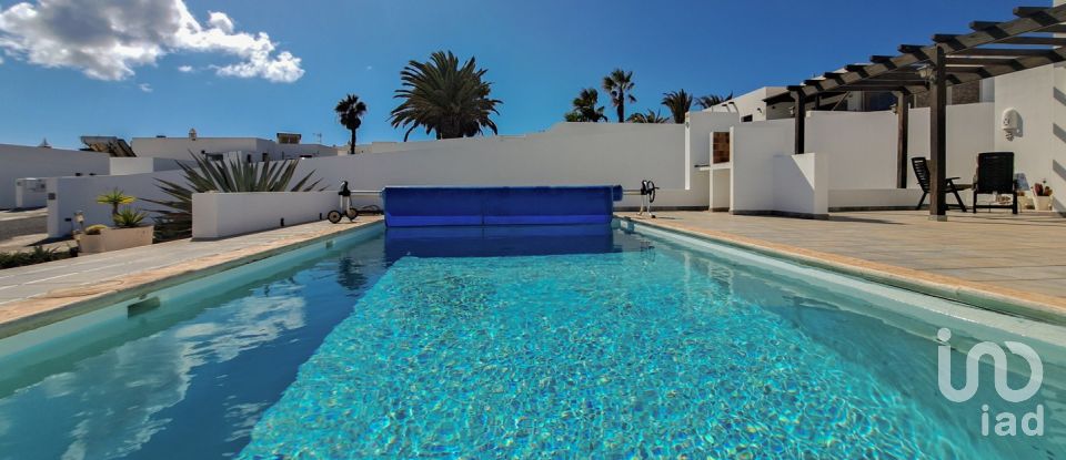 House 3 bedrooms of 139 m² in Playa Blanca (35580)