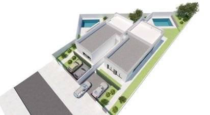 Terra de 806 m² a Roda de Bara (43883)