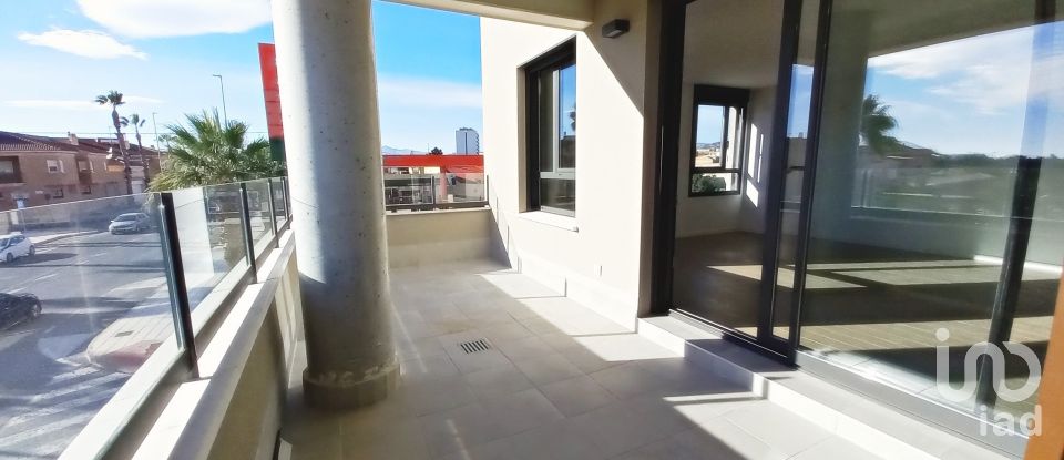 Appartement 2 chambres de 106 m² à El Campello (03560)