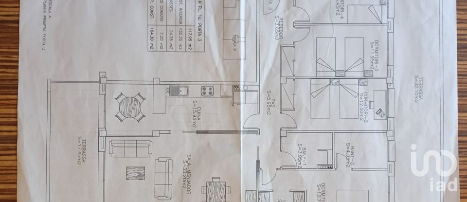 Pis 4 habitacions de 118 m² a Salou (43840)