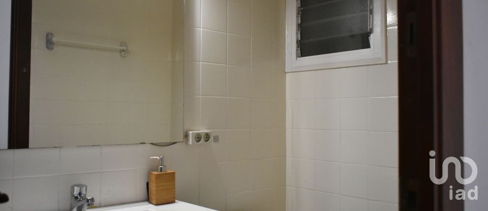 Pis 3 habitacions de 80 m² a Mataró (08304)