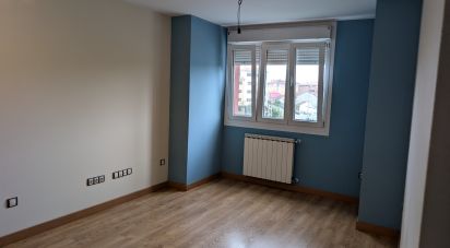 Pis 1 habitació de 43 m² a Lugones (33420)